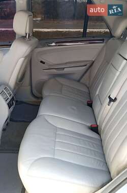 Внедорожник / Кроссовер Mercedes-Benz M-Class 2006 в 