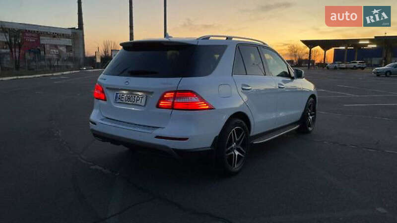 Внедорожник / Кроссовер Mercedes-Benz M-Class 2013 в Кривом Роге