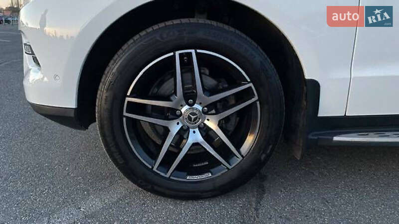 Внедорожник / Кроссовер Mercedes-Benz M-Class 2013 в Кривом Роге