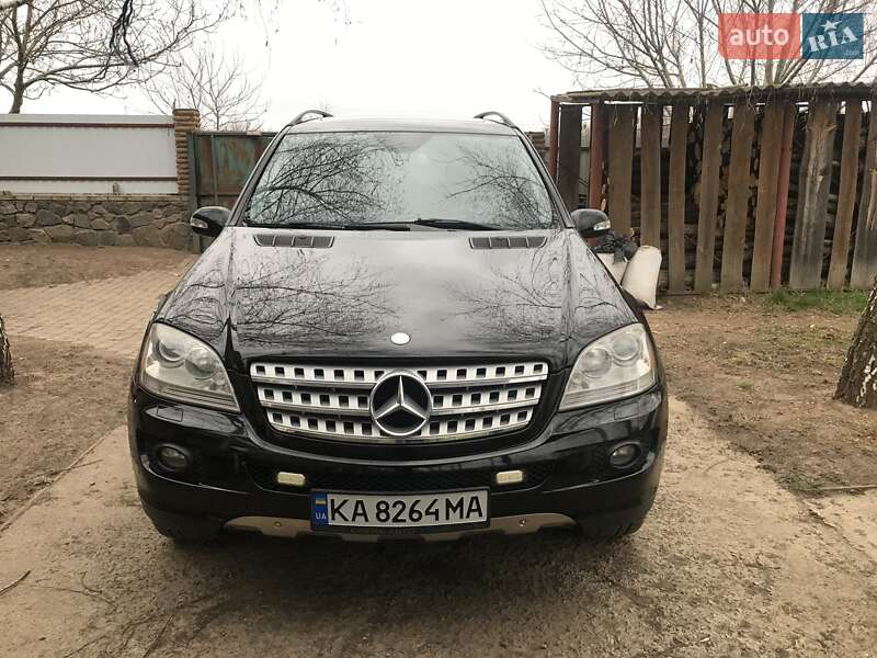 Позашляховик / Кросовер Mercedes-Benz M-Class 2008 в Тальному