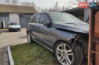 Внедорожник / Кроссовер Mercedes-Benz M-Class 2012 в 