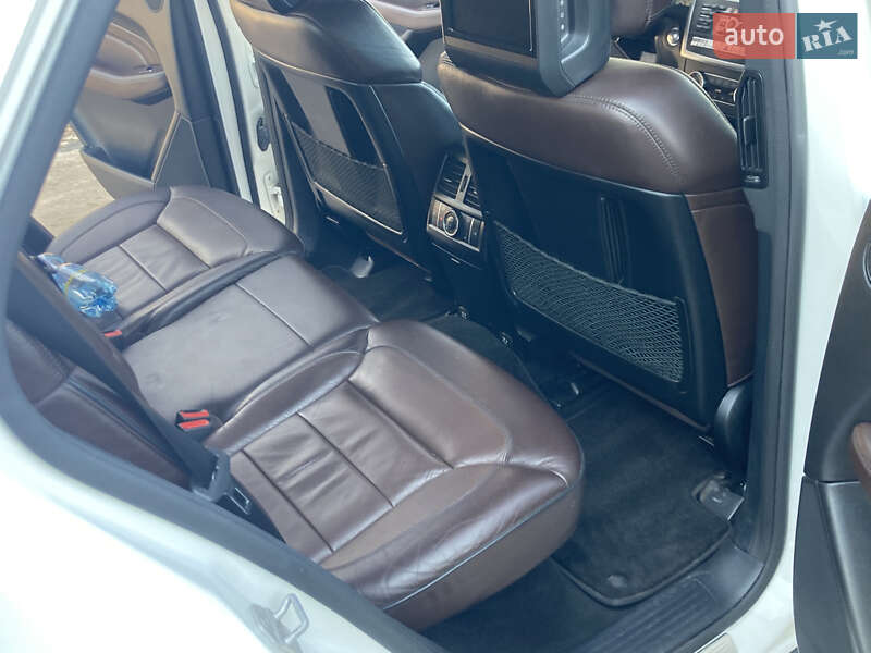 Внедорожник / Кроссовер Mercedes-Benz M-Class 2013 в Погребище