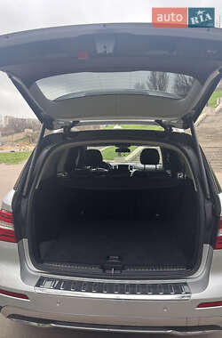 Внедорожник / Кроссовер Mercedes-Benz M-Class 2013 в 