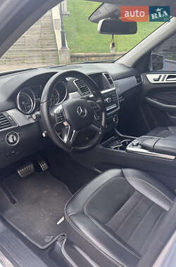 Внедорожник / Кроссовер Mercedes-Benz M-Class 2013 в 