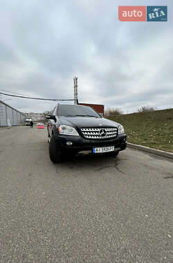 Внедорожник / Кроссовер Mercedes-Benz M-Class 2007 в 