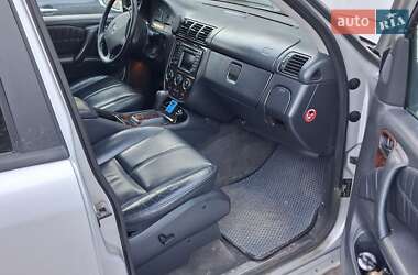 Внедорожник / Кроссовер Mercedes-Benz M-Class 2002 в 