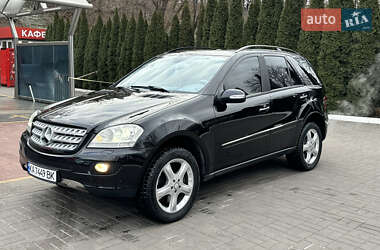 Внедорожник / Кроссовер Mercedes-Benz M-Class 2006 в Киеве