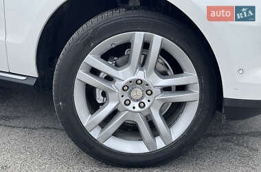 Внедорожник / Кроссовер Mercedes-Benz M-Class 2014 в 