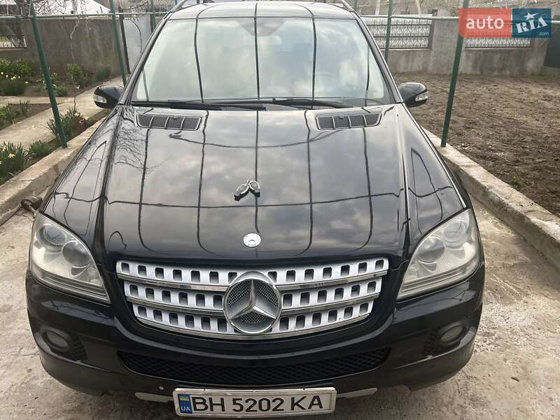 Внедорожник / Кроссовер Mercedes-Benz M-Class 2007 в Одессе