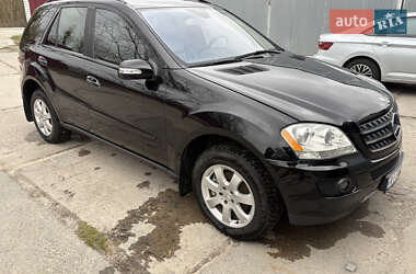 Внедорожник / Кроссовер Mercedes-Benz M-Class 2007 в 
