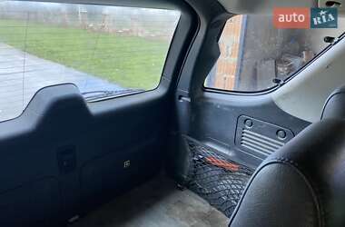 Внедорожник / Кроссовер Mercedes-Benz M-Class 2002 в 