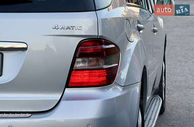Внедорожник / Кроссовер Mercedes-Benz M-Class 2008 в 