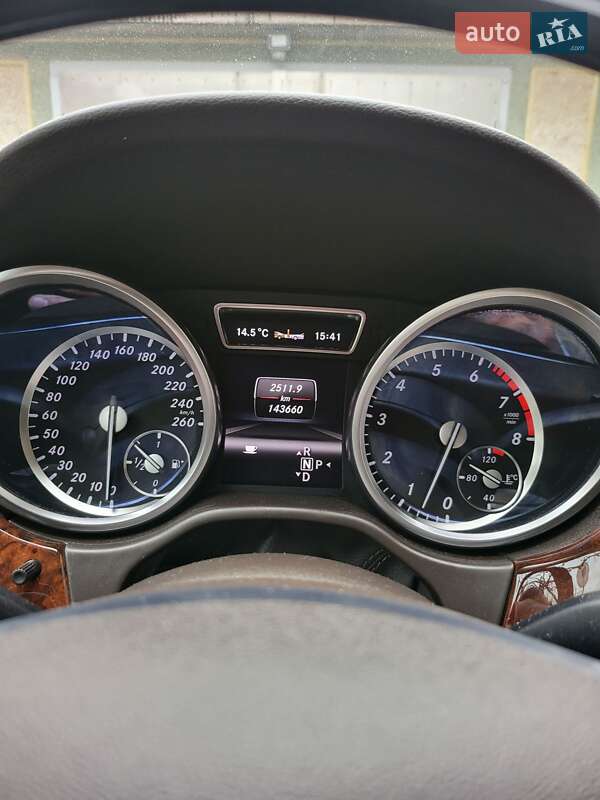 Внедорожник / Кроссовер Mercedes-Benz M-Class 2013 в Мукачево