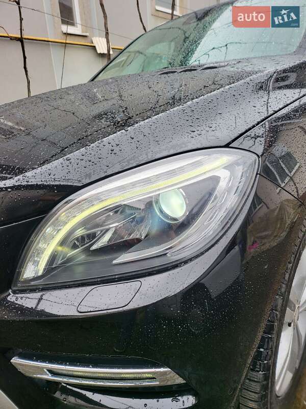 Внедорожник / Кроссовер Mercedes-Benz M-Class 2013 в Мукачево