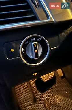 Позашляховик / Кросовер Mercedes-Benz M-Class 2012 в 