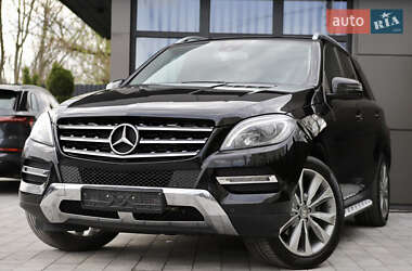 Внедорожник / Кроссовер Mercedes-Benz M-Class 2014 в 