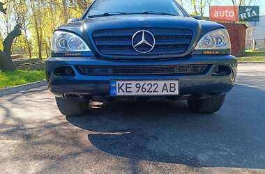 Внедорожник / Кроссовер Mercedes-Benz M-Class 2003 в 