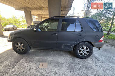 Позашляховик / Кросовер Mercedes-Benz M-Class 2002 в Києві