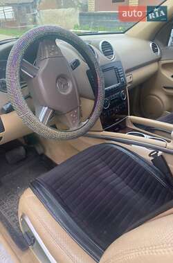 Внедорожник / Кроссовер Mercedes-Benz M-Class 2008 в 
