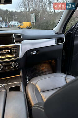 Внедорожник / Кроссовер Mercedes-Benz M-Class 2014 в 