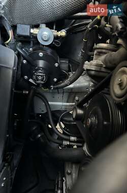 Позашляховик / Кросовер Mercedes-Benz M-Class 2006 в 