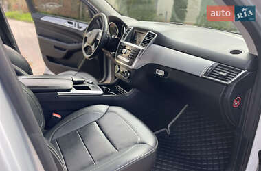 Внедорожник / Кроссовер Mercedes-Benz M-Class 2013 в 