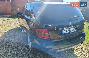 Внедорожник / Кроссовер Mercedes-Benz M-Class 2005 в 