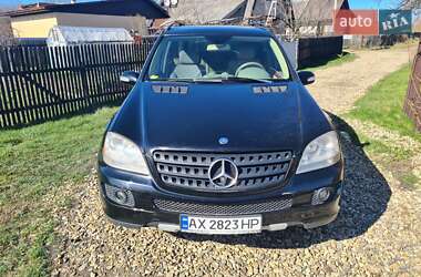 Внедорожник / Кроссовер Mercedes-Benz M-Class 2005 в 