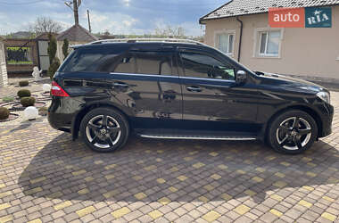 Внедорожник / Кроссовер Mercedes-Benz M-Class 2013 в 