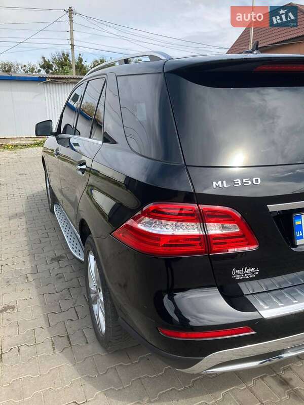 Позашляховик / Кросовер Mercedes-Benz M-Class 2014 в Києві