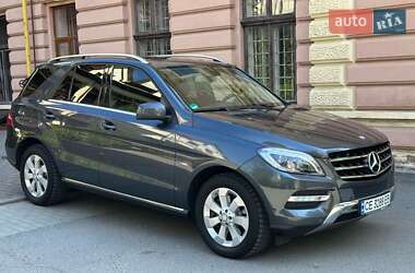 Внедорожник / Кроссовер Mercedes-Benz M-Class 2012 в 