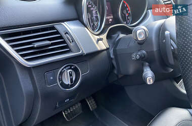 Внедорожник / Кроссовер Mercedes-Benz M-Class 2013 в 