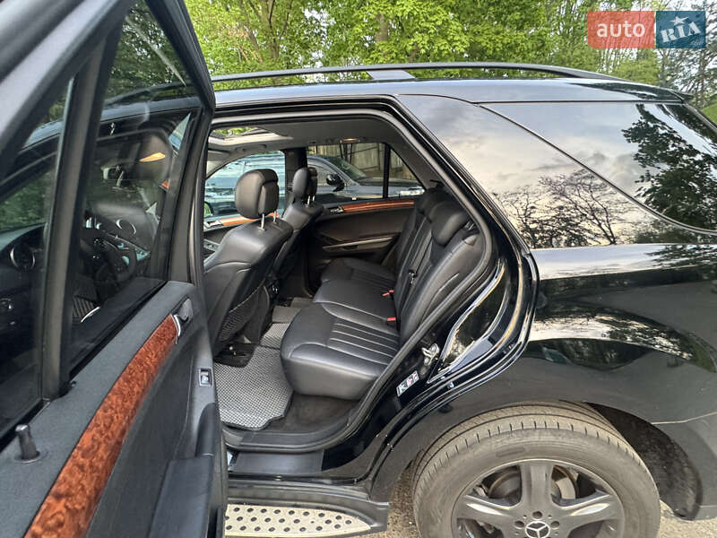 Внедорожник / Кроссовер Mercedes-Benz M-Class 2008 в Киеве