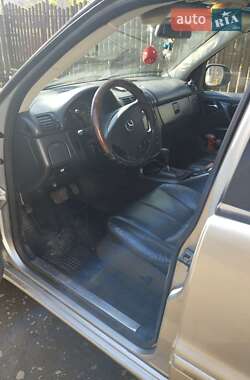 Внедорожник / Кроссовер Mercedes-Benz M-Class 2000 в 