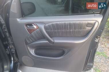 Внедорожник / Кроссовер Mercedes-Benz M-Class 2002 в 