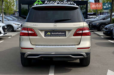 Внедорожник / Кроссовер Mercedes-Benz M-Class 2013 в 