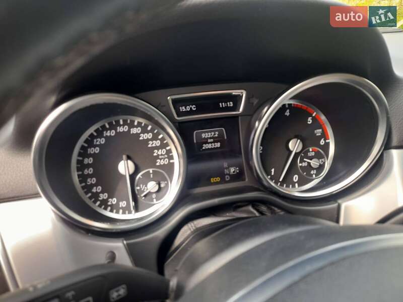 Внедорожник / Кроссовер Mercedes-Benz M-Class 2013 в Луцке