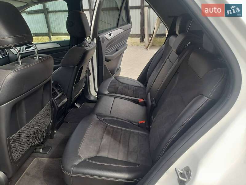 Внедорожник / Кроссовер Mercedes-Benz M-Class 2013 в Луцке