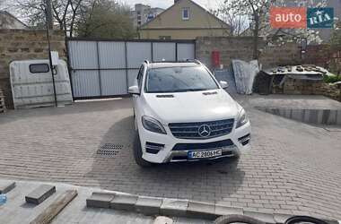 Внедорожник / Кроссовер Mercedes-Benz M-Class 2013 в 