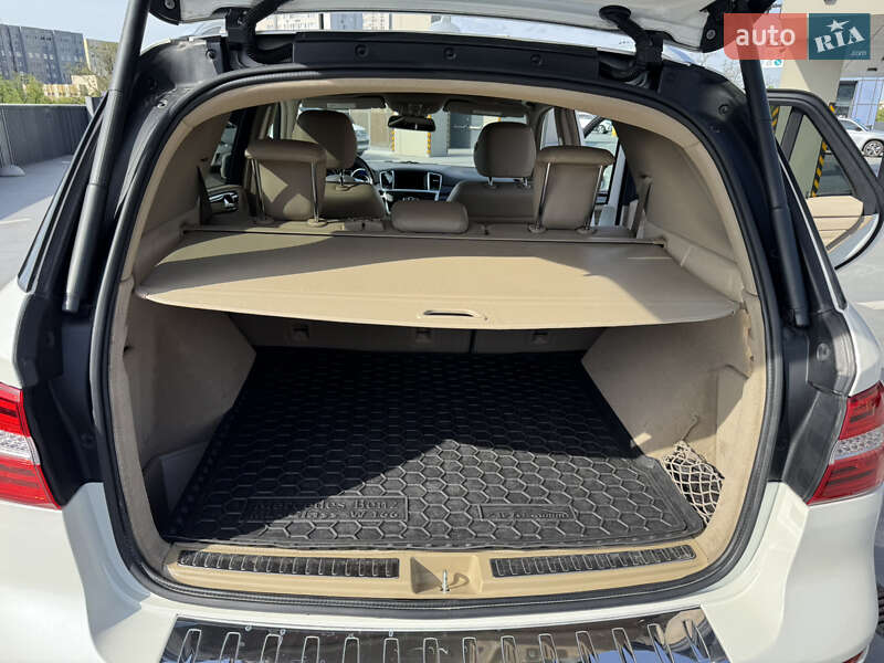 Внедорожник / Кроссовер Mercedes-Benz M-Class 2012 в Киеве фото 7 Внедорожник / Кроссовер Mercedes-Benz M-Class 2012 в Киеве