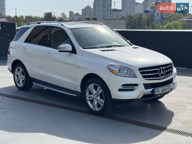 Внедорожник / Кроссовер Mercedes-Benz M-Class 2012 в Киеве фото 13 Внедорожник / Кроссовер Mercedes-Benz M-Class 2012 в Киеве