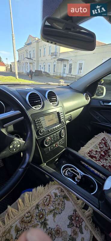 Внедорожник / Кроссовер Mercedes-Benz M-Class 2007 в Подольске фото 10 Внедорожник / Кроссовер Mercedes-Benz M-Class 2007 в Подольске