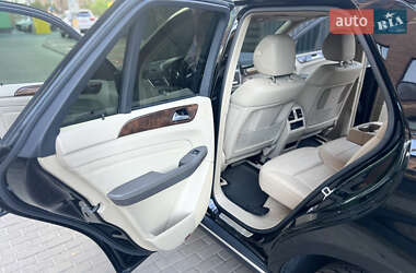 Внедорожник / Кроссовер Mercedes-Benz M-Class 2012 в 
