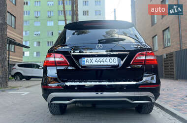 Внедорожник / Кроссовер Mercedes-Benz M-Class 2012 в 