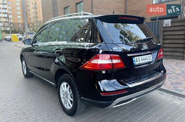 Внедорожник / Кроссовер Mercedes-Benz M-Class 2012 в 