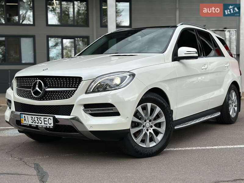 Внедорожник / Кроссовер Mercedes-Benz M-Class 2013 в 
