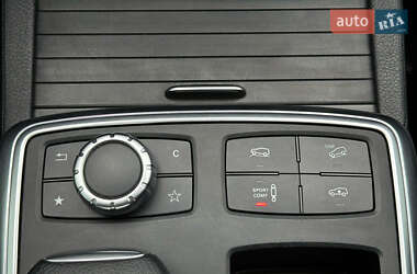 Внедорожник / Кроссовер Mercedes-Benz M-Class 2013 в 