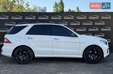 Внедорожник / Кроссовер Mercedes-Benz M-Class 2012 в 