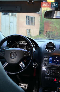 Внедорожник / Кроссовер Mercedes-Benz M-Class 2007 в 