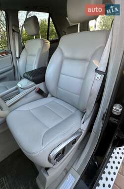 Внедорожник / Кроссовер Mercedes-Benz M-Class 2008 в 